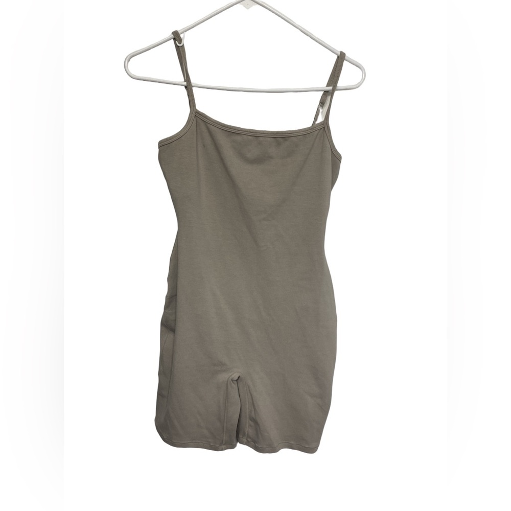 SKIMS Outdoor Cami Onesie in Stone - Size Large - NWT - Picture 2 of 6